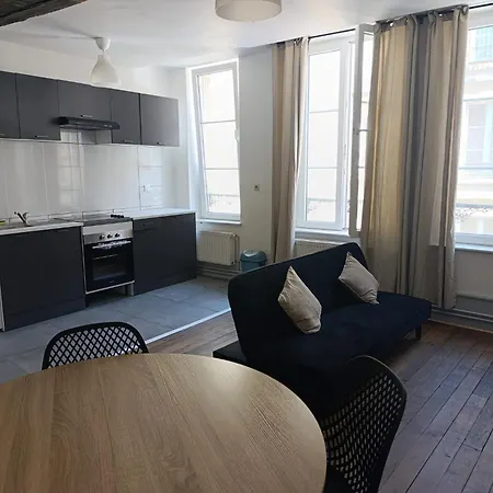 Cosy Du Chateau Apartment Sedan